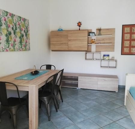 Casa Martina Apartment Santa Maria al Bagno Luaran gambar