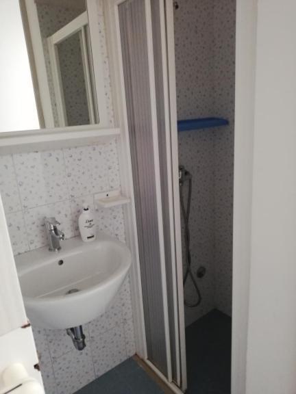 Casa Martina Apartment Santa Maria al Bagno Luaran gambar